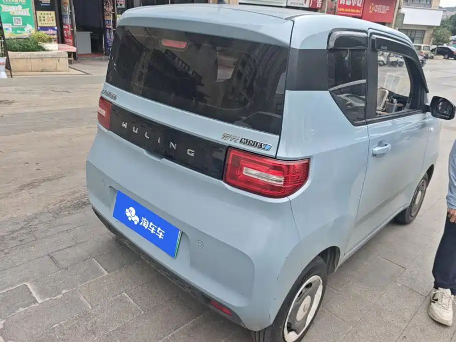 Wuling MINIEV — миниатюра 3