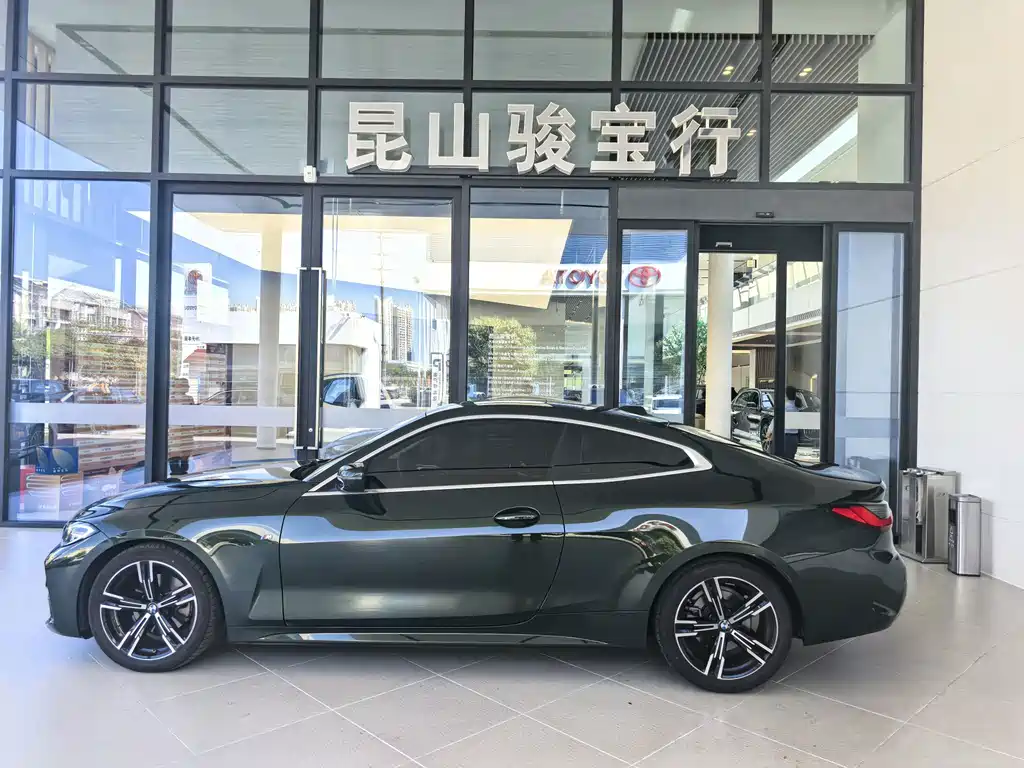 BMW 4 Series — миниатюра 3