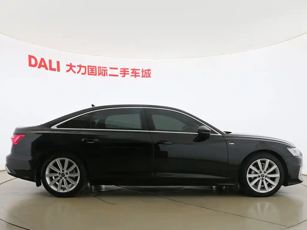 Audi A6L — миниатюра 4