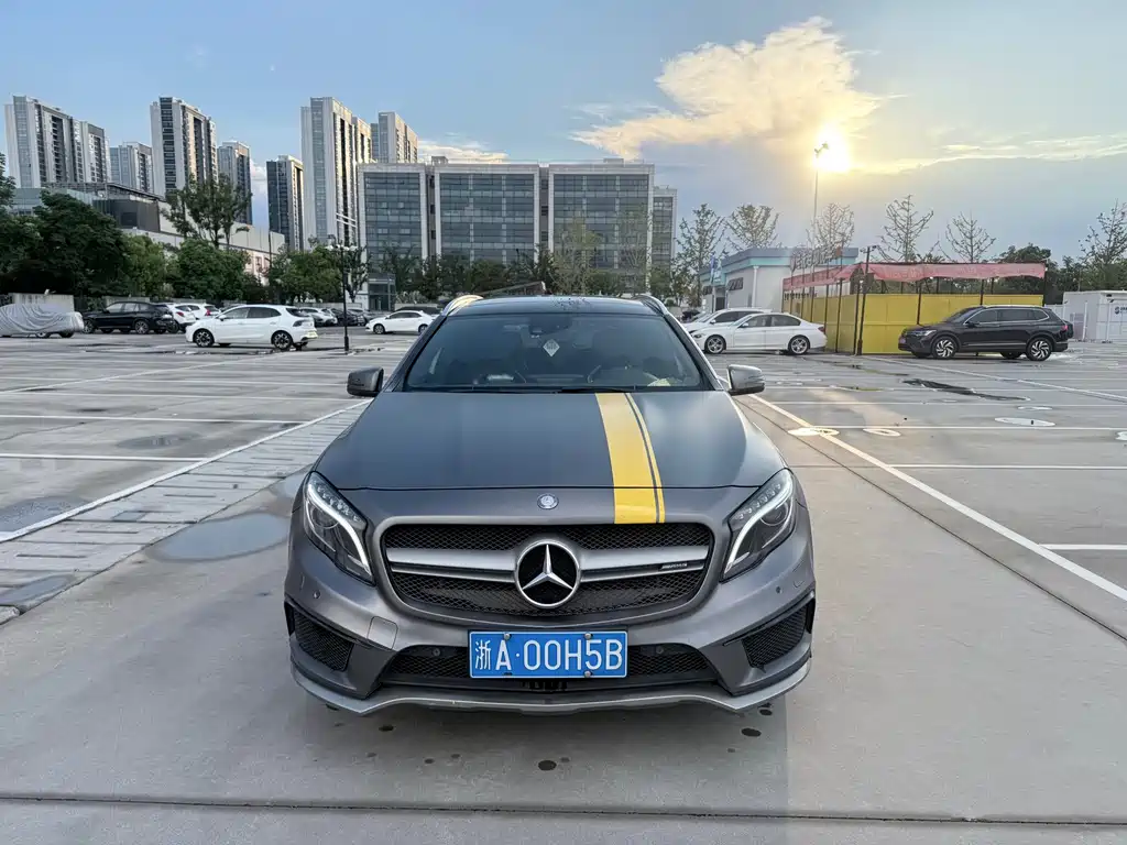 Mercedes-Benz GLA AMG — миниатюра 2