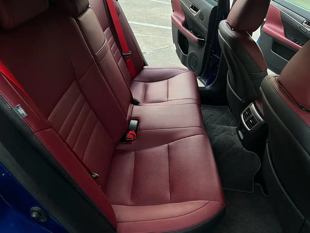 Lexus GS — миниатюра 11