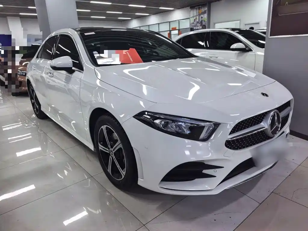 Mercedes-Benz A-Class — миниатюра 8