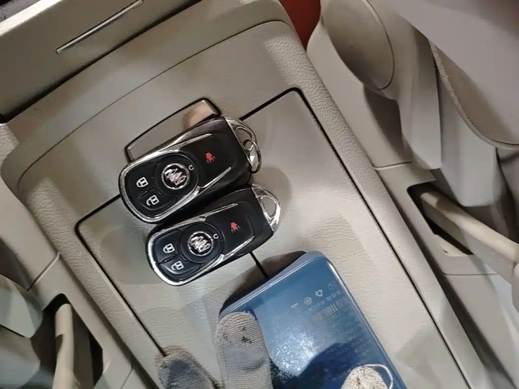 Buick GL8 — миниатюра 9