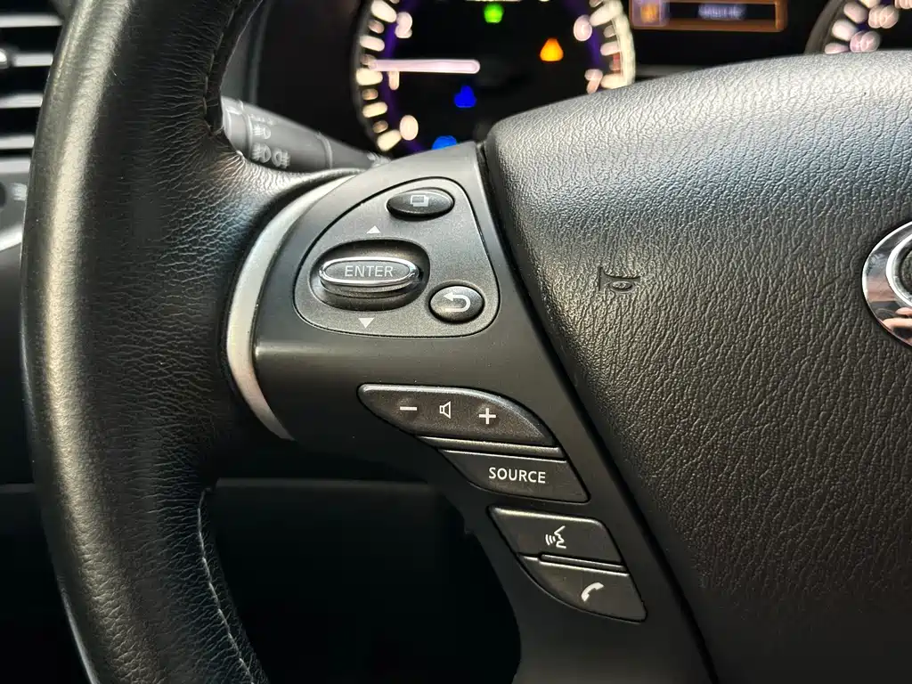 Infiniti QX60 (Import) — миниатюра 32