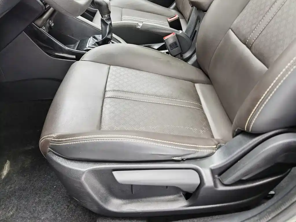 Changan Eado DT — миниатюра 20