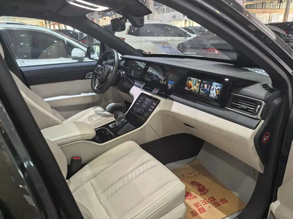 Li Auto Li ONE — миниатюра 7