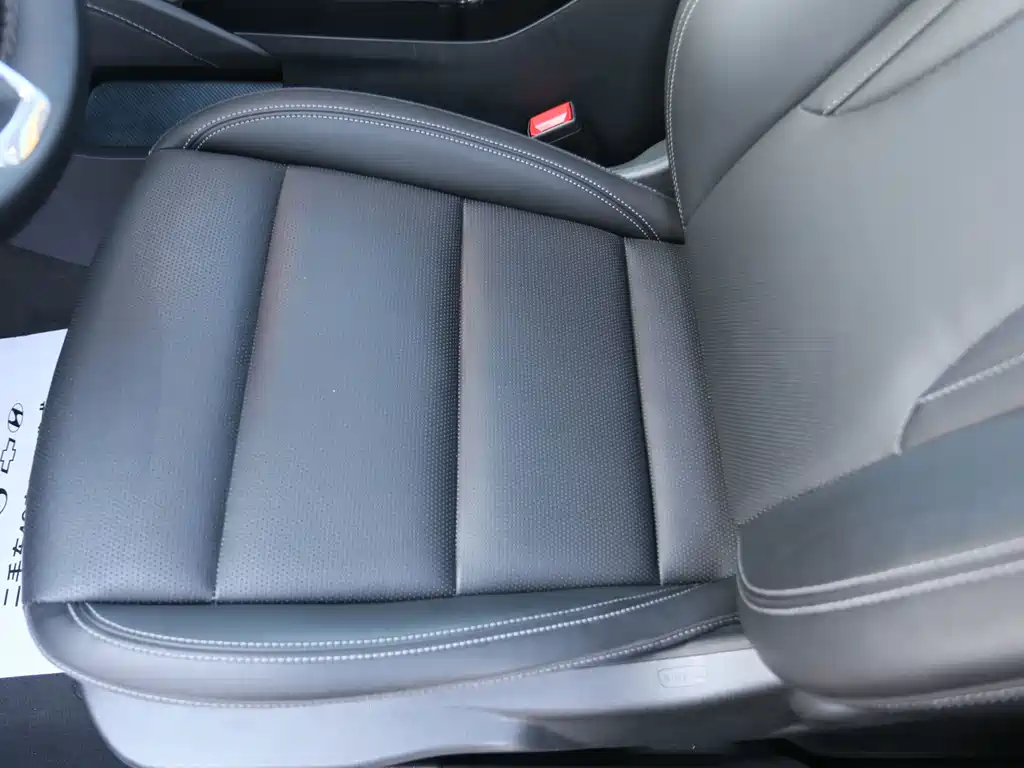 Buick Envision S — миниатюра 12