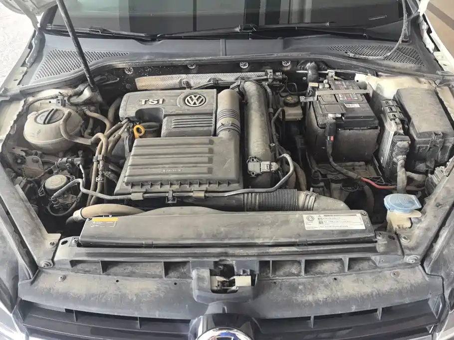 Volkswagen Golf — миниатюра 10