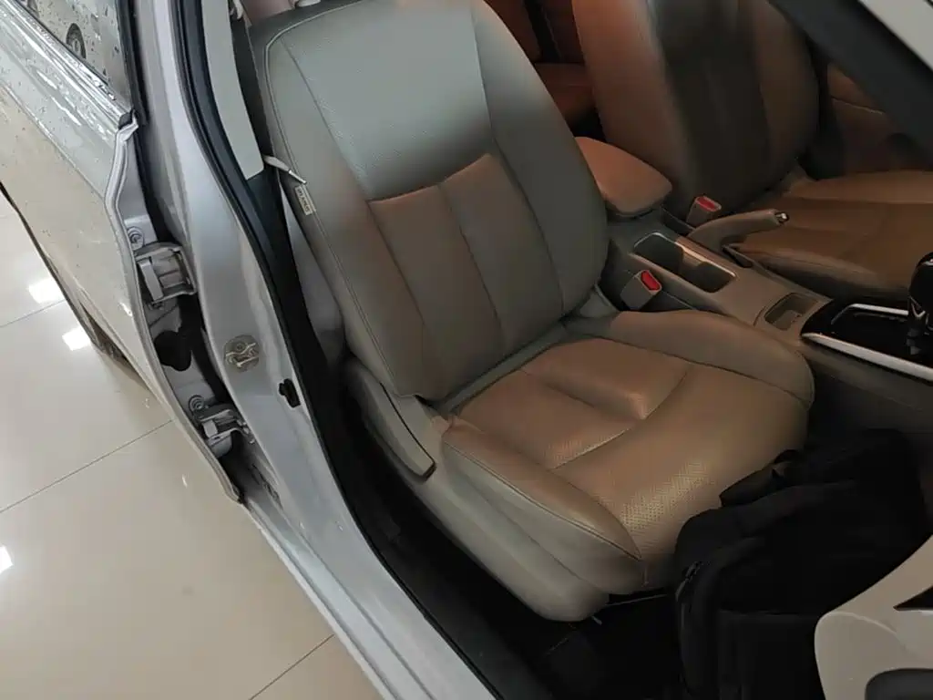 Nissan Sylphy — миниатюра 25