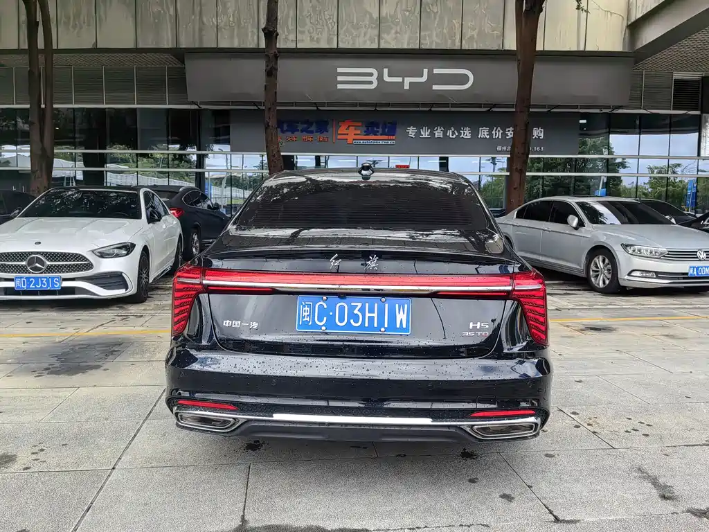 Hongqi Hongqi H5 — миниатюра 6