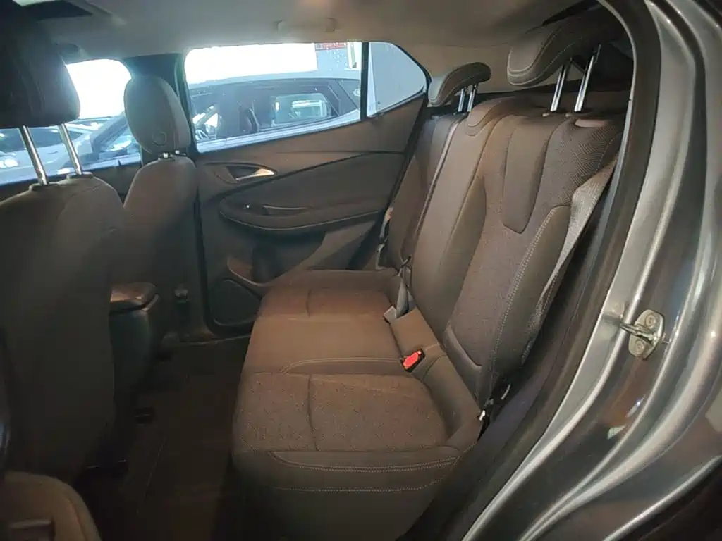 Buick Encore GX — миниатюра 17