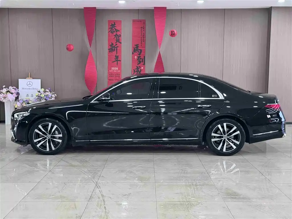 MERCEDES-BENZ S CLASS