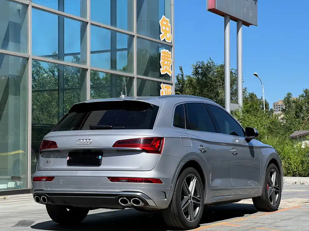 Audi SQ5 — миниатюра 11