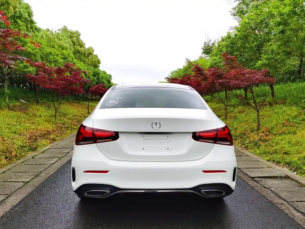 MERCEDES-BENZ A CLASS