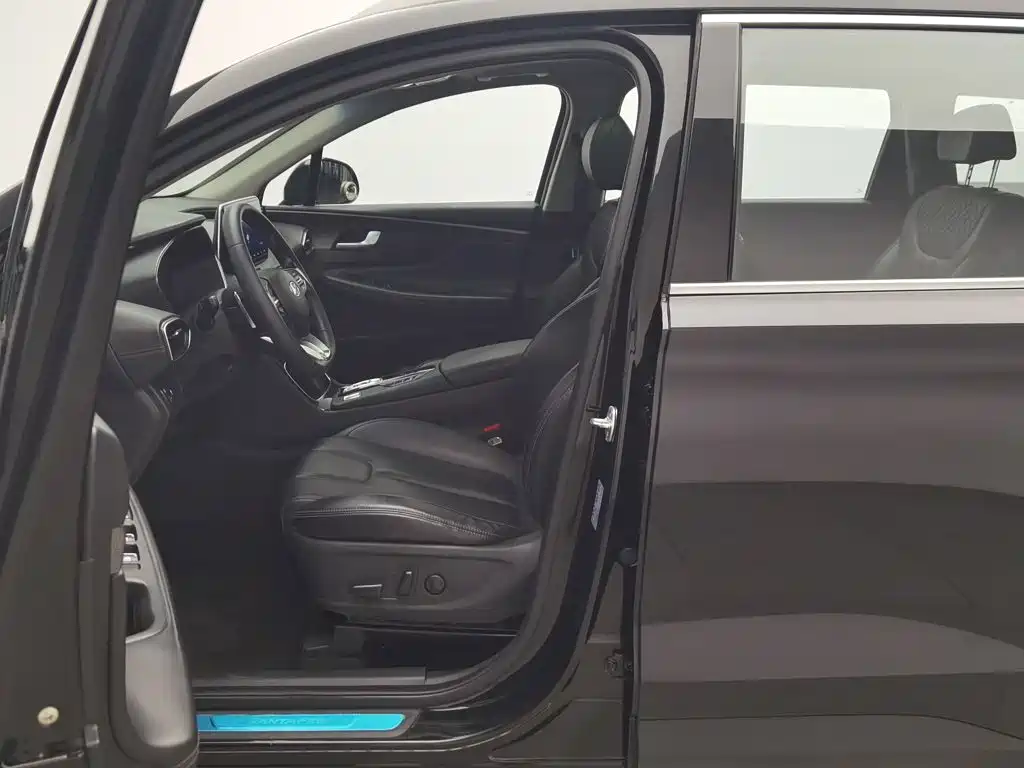 Hyundai Santa Fe — миниатюра 10