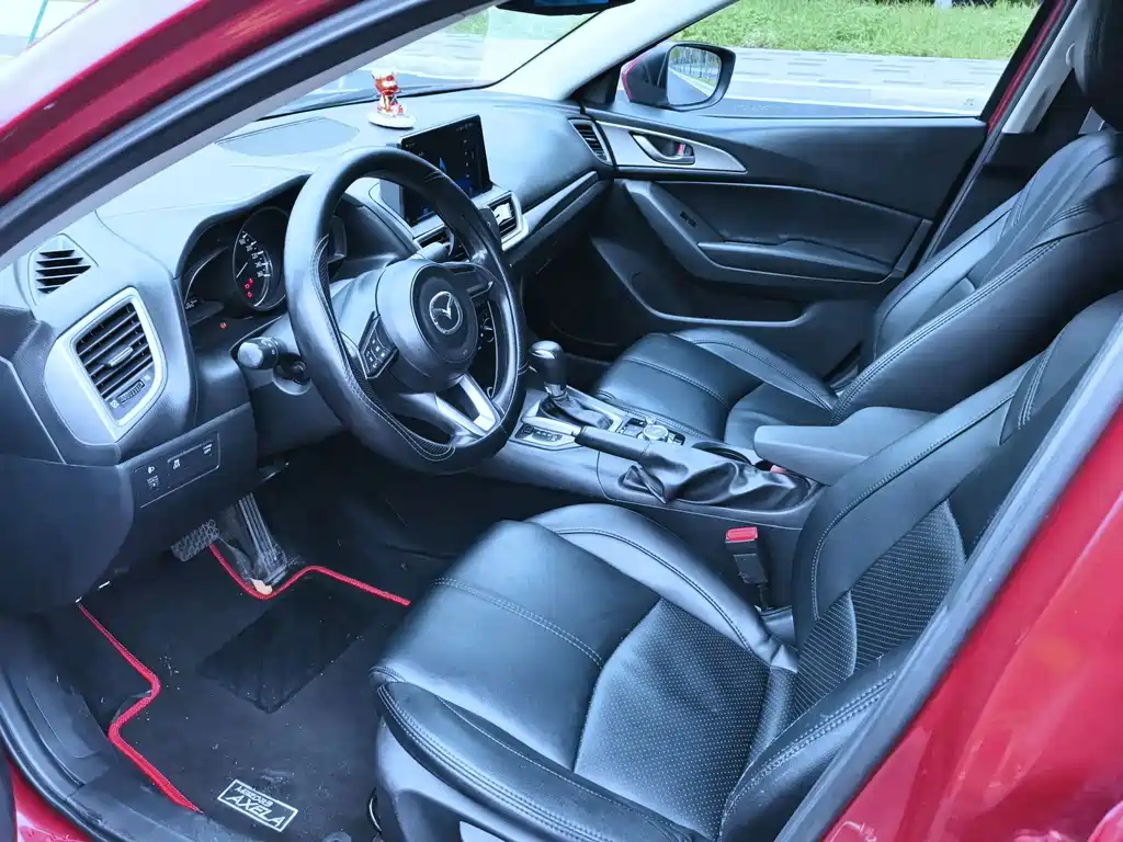 Mazda 3 Axela — миниатюра 9