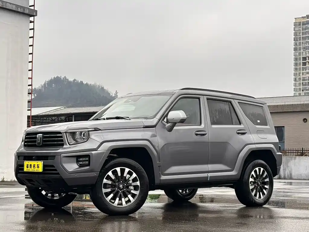 TANK TANK 700 NEW ENERGY