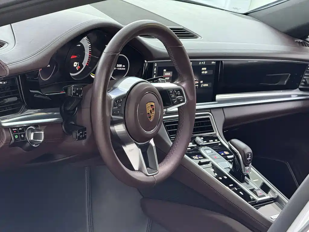 Porsche Panamera — миниатюра 4