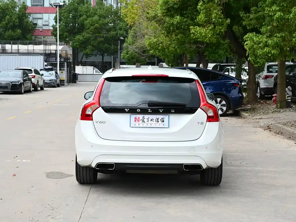 Volvo V60 — миниатюра 4