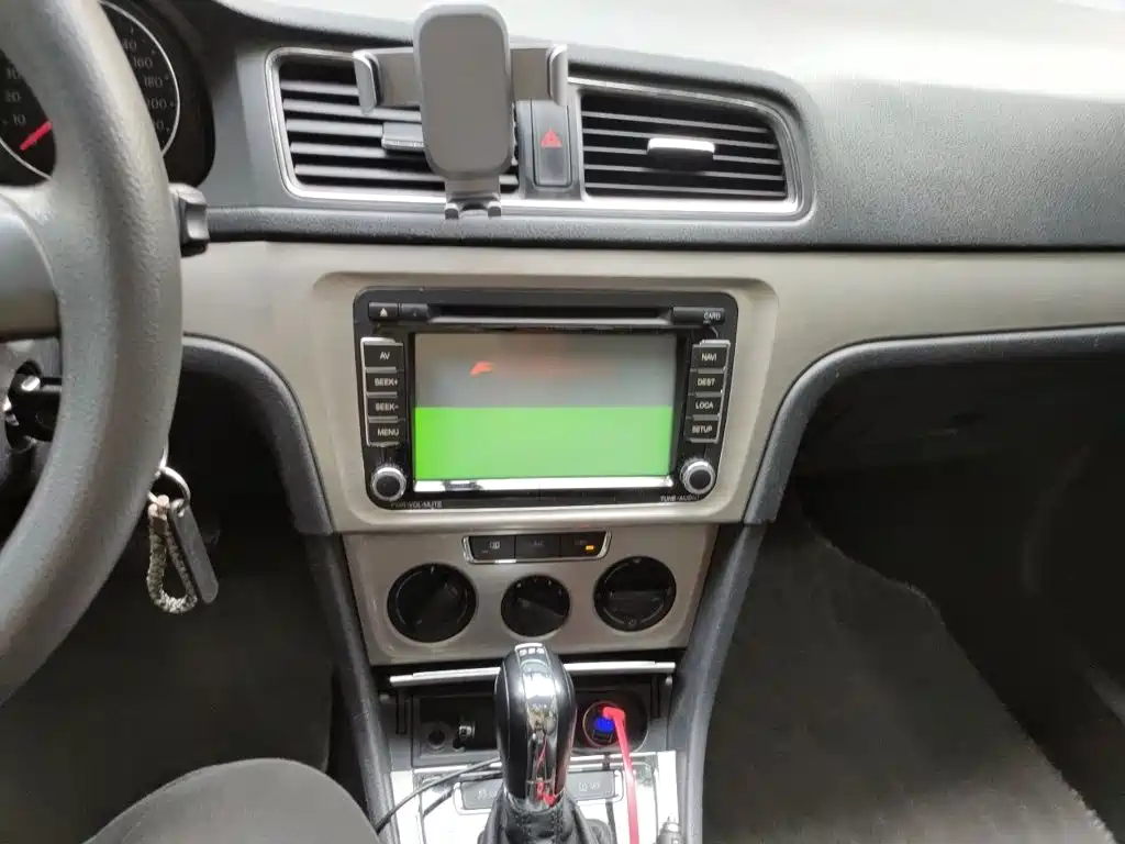 Volkswagen Lavida — миниатюра 6