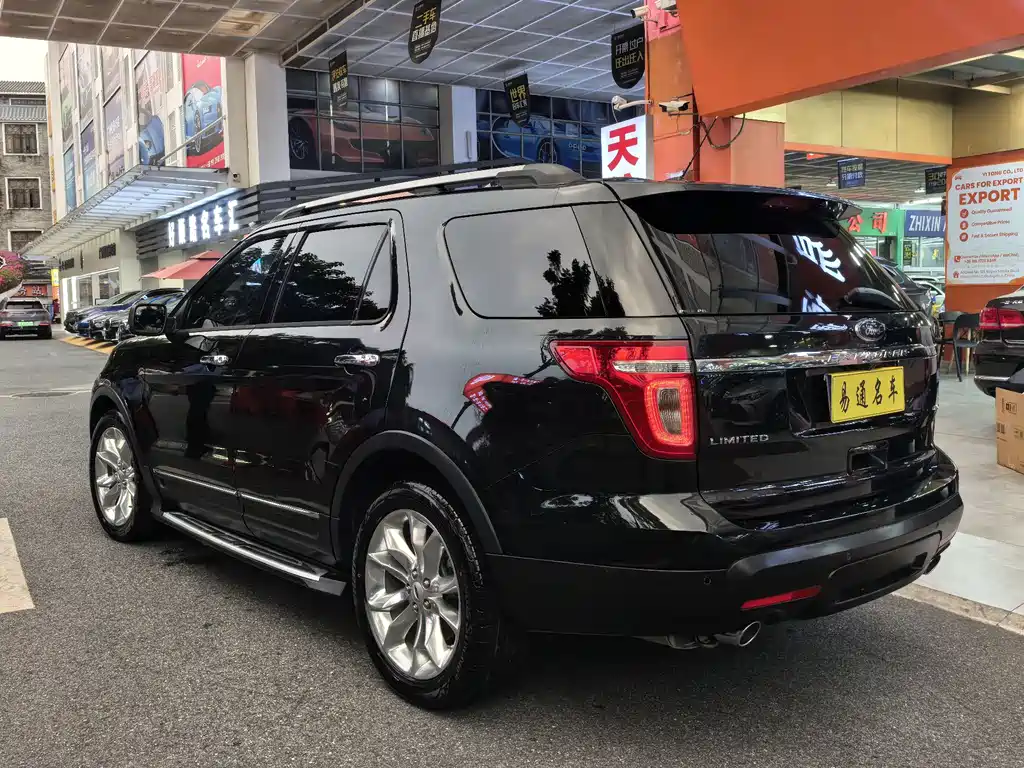 Ford Explorer (Import) — миниатюра 11