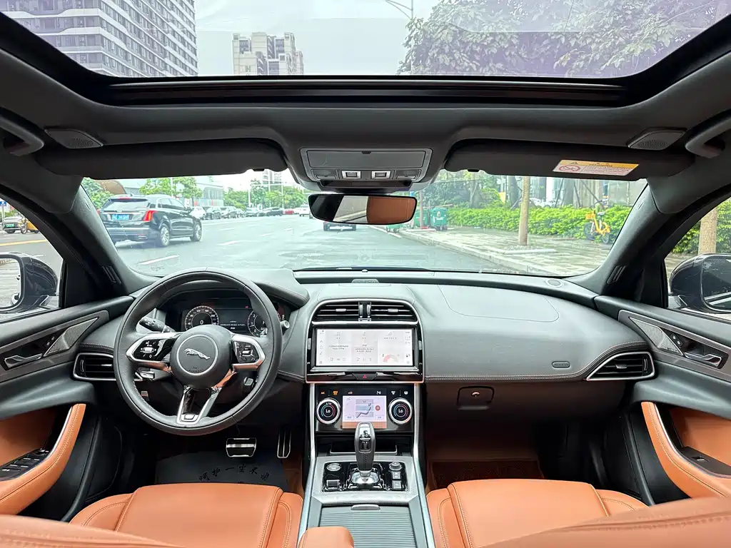 Jaguar XEL — миниатюра 14