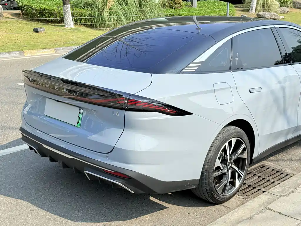 GEELY GALAXY GALAXY L6