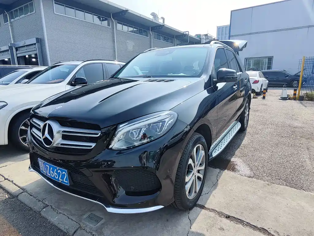Mercedes-Benz GLE (Import)