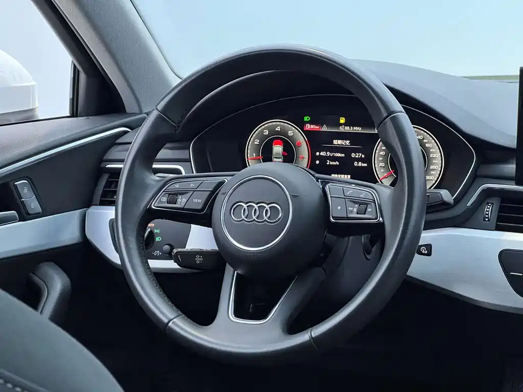 Audi A4L — миниатюра 22