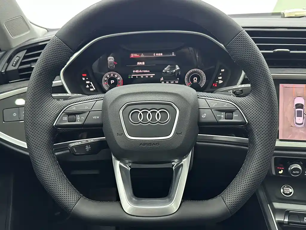 Audi Q3 — фотографии объявления, Фото 12