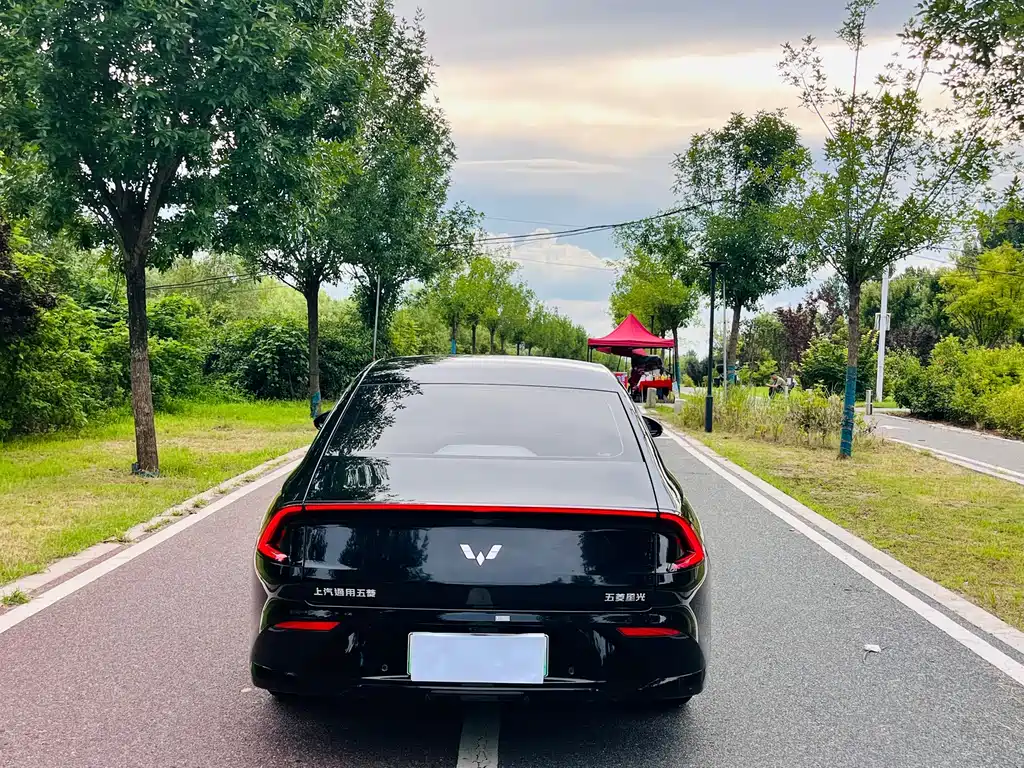 Wuling Xingguang — миниатюра 17
