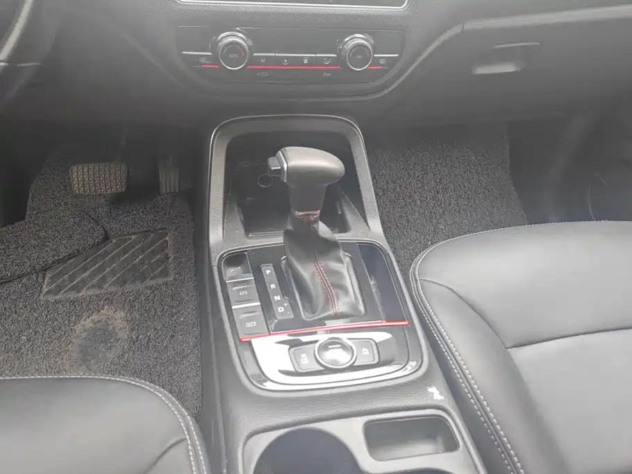 Qoros Qoros 5 — миниатюра 16