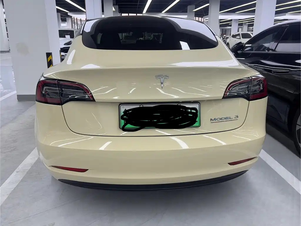 Tesla Model 3 — фотографии объявления, Фото 11