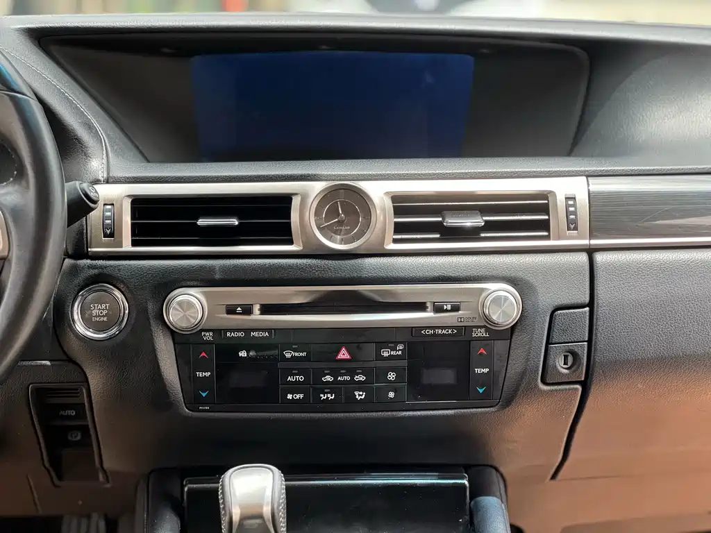 Lexus GS — миниатюра 14