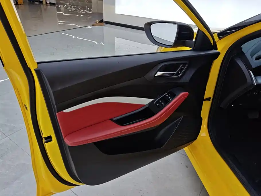 MG MG5 — миниатюра 7