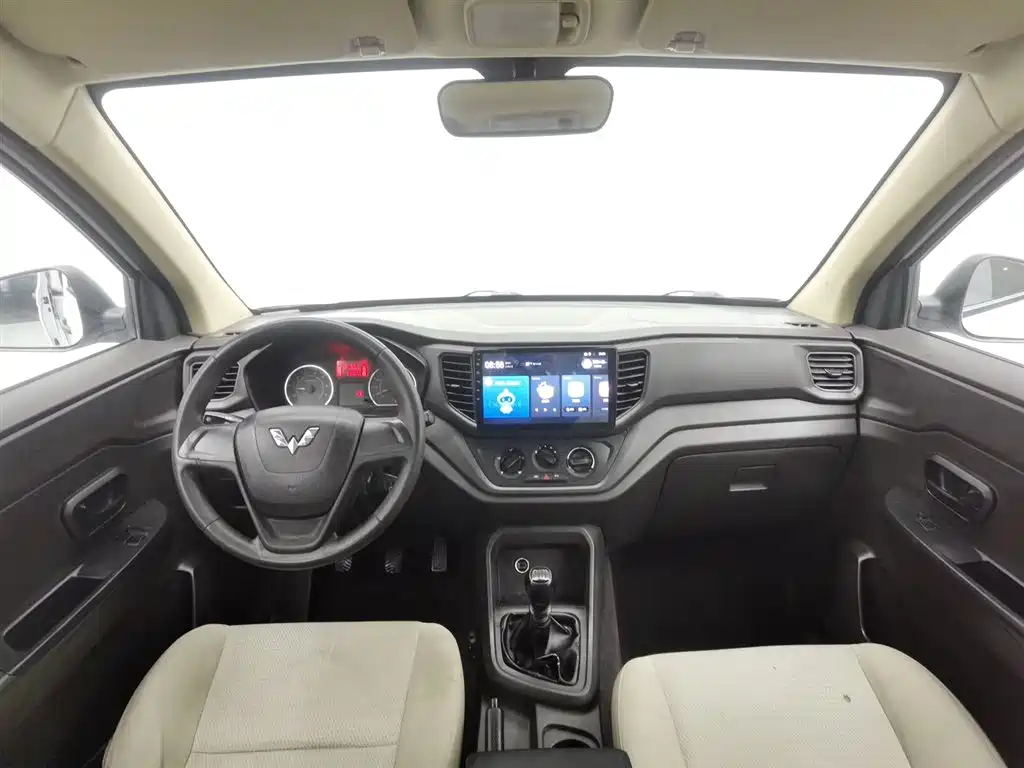 WULING AUTOMOBILE WULING HONGGUANG V