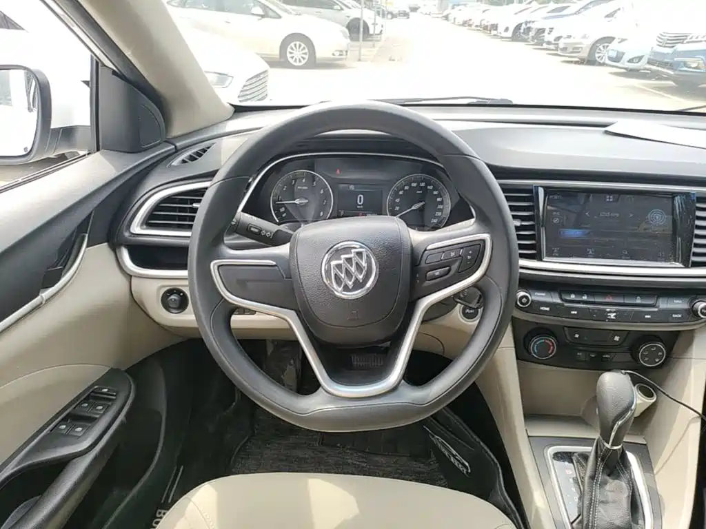 Buick Excelle — миниатюра 11