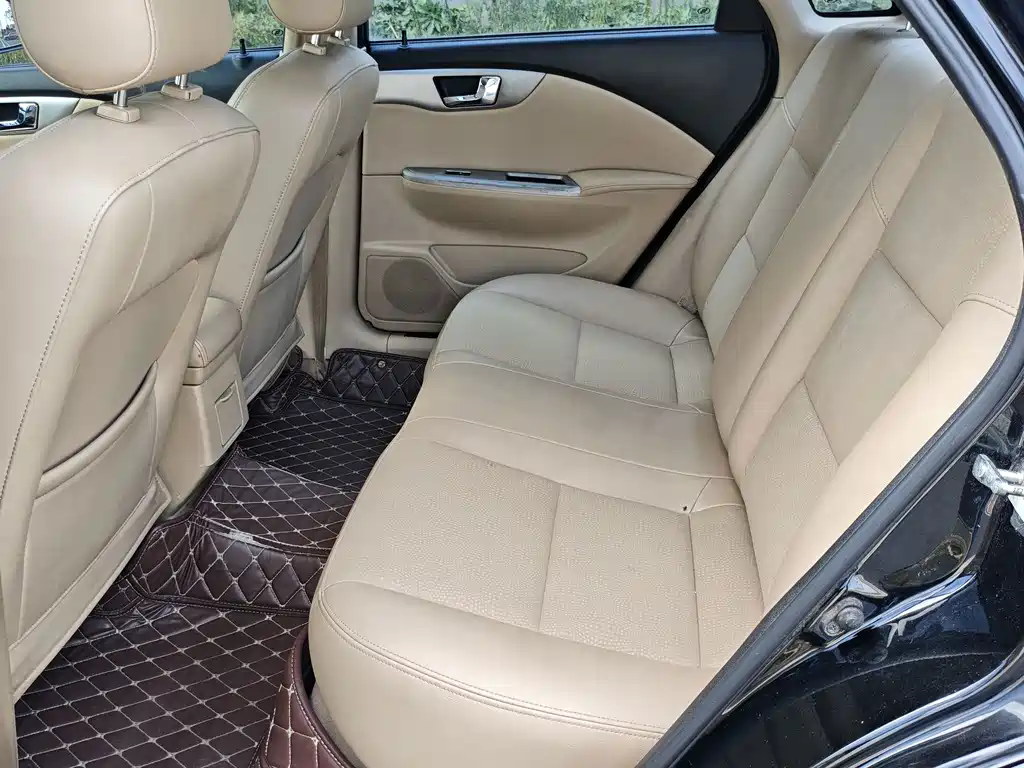Buick Excelle — миниатюра 8