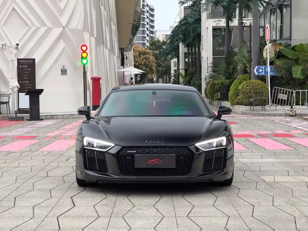Audi R8 — миниатюра 2