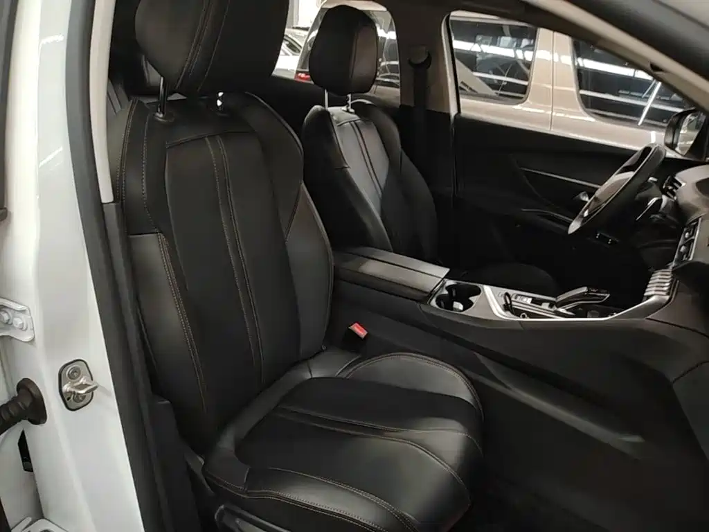 Peugeot 4008 — миниатюра 25