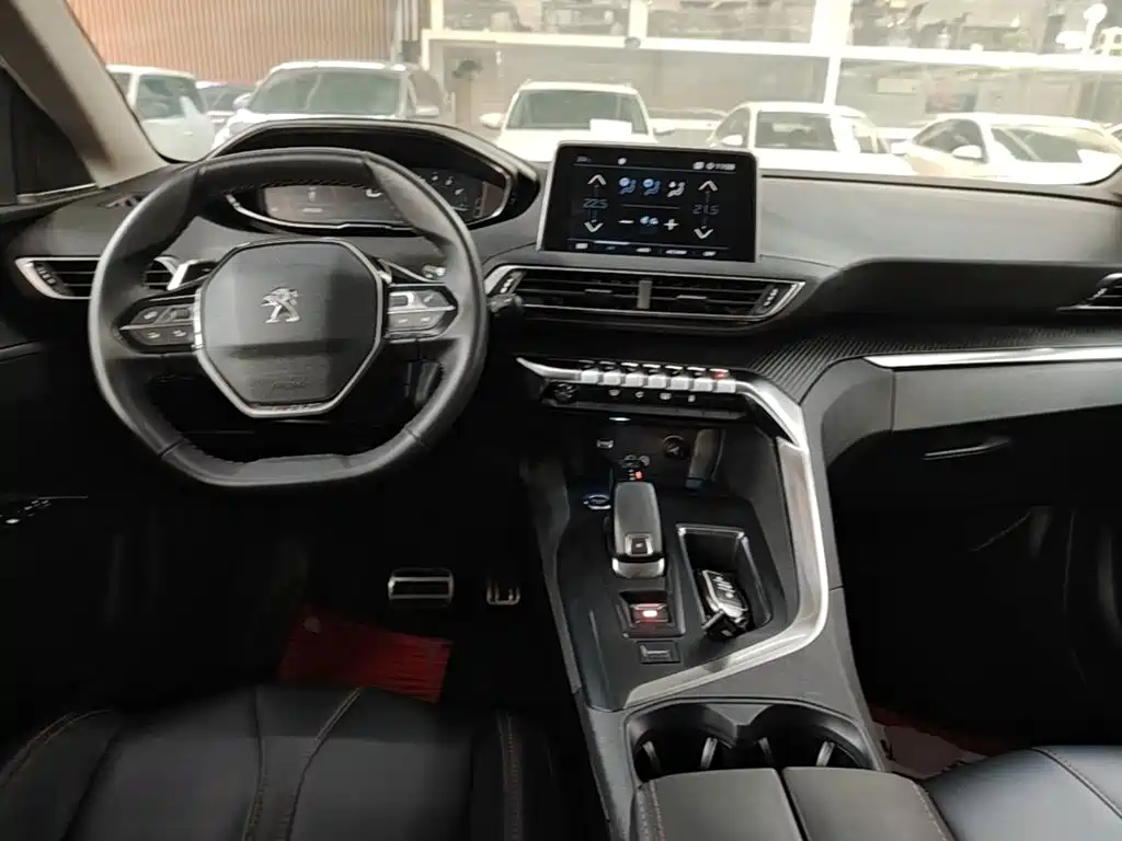 Peugeot 4008 — миниатюра 10