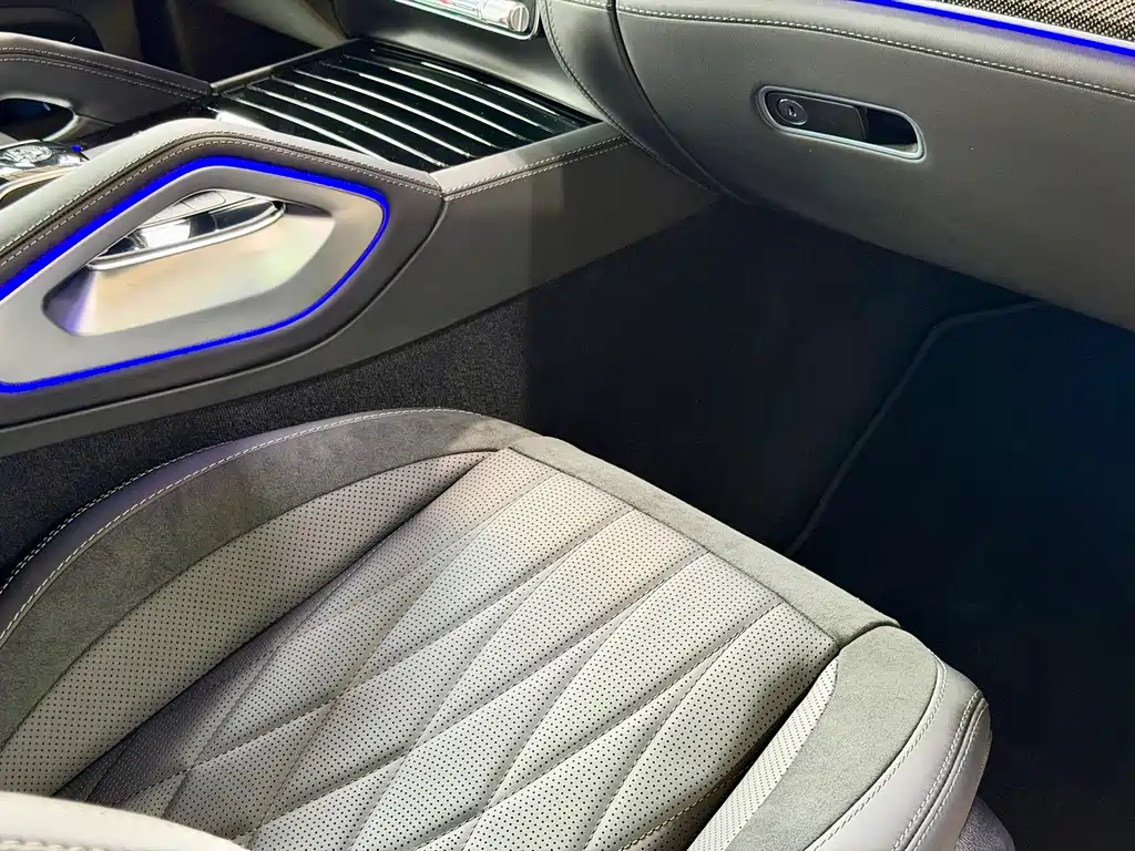 Mercedes-Benz GLS AMG — миниатюра 30
