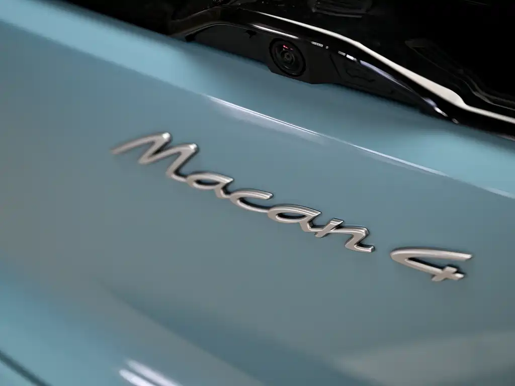 PORSCHE MACAN NEW ENERGY