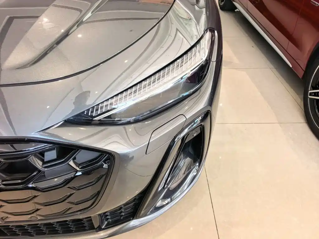 Audi A5L — миниатюра 24