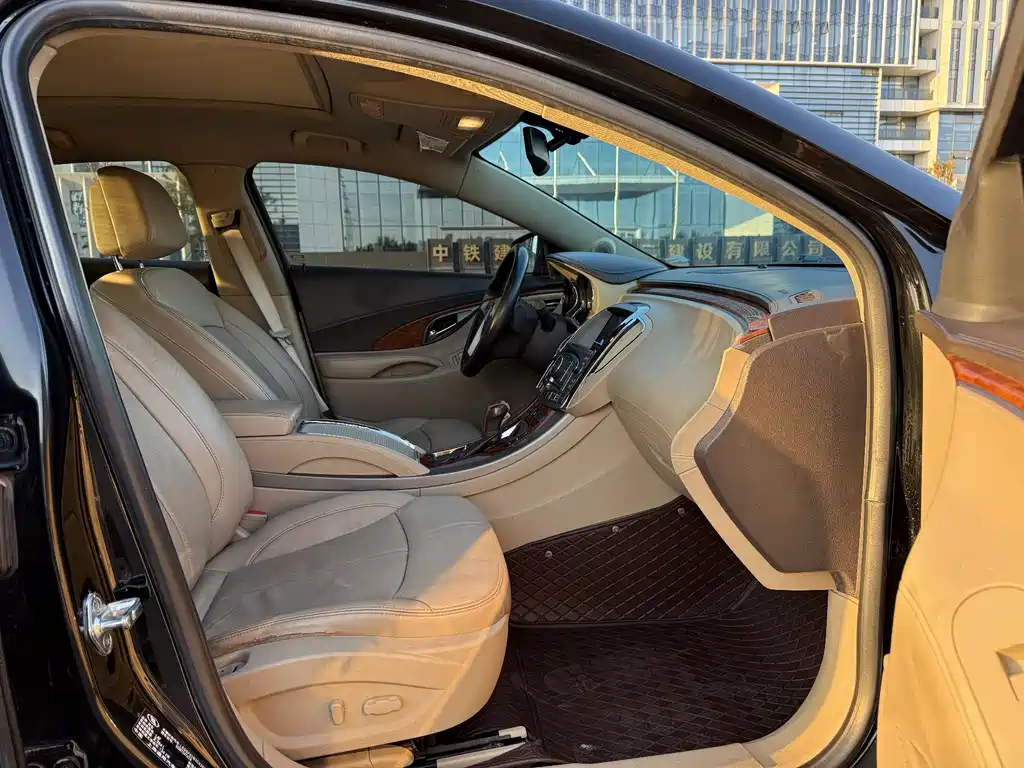 Buick LaCrosse — миниатюра 16