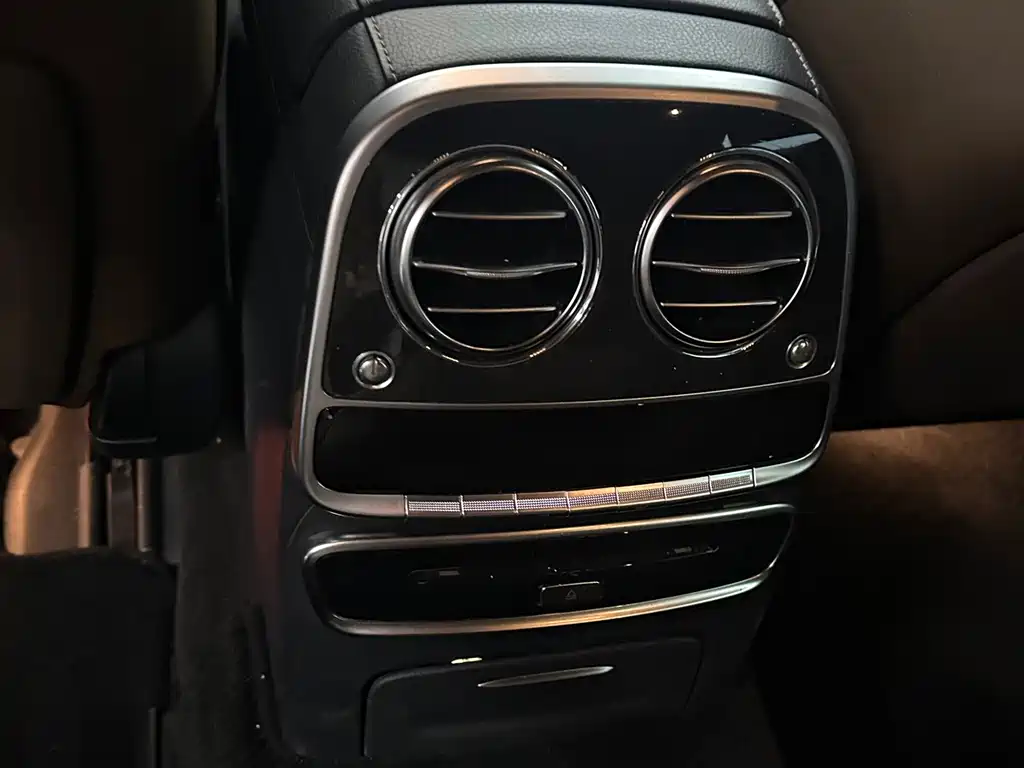 Mercedes-Benz S-Class — миниатюра 10