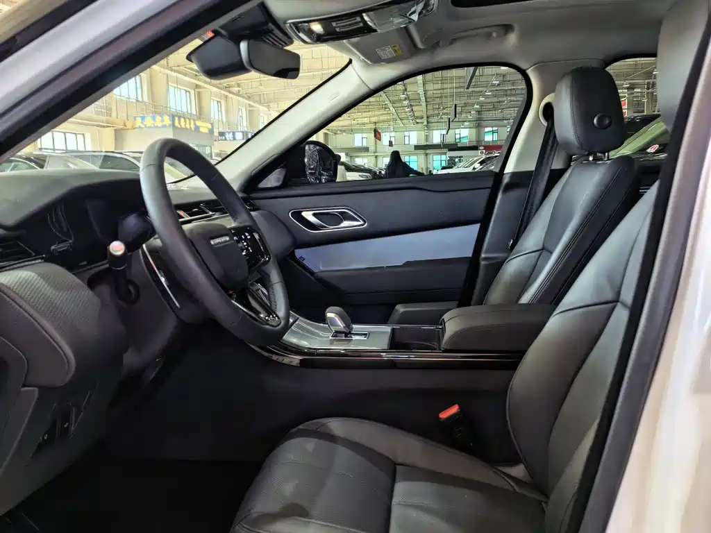 Land Rover Velar — миниатюра 4
