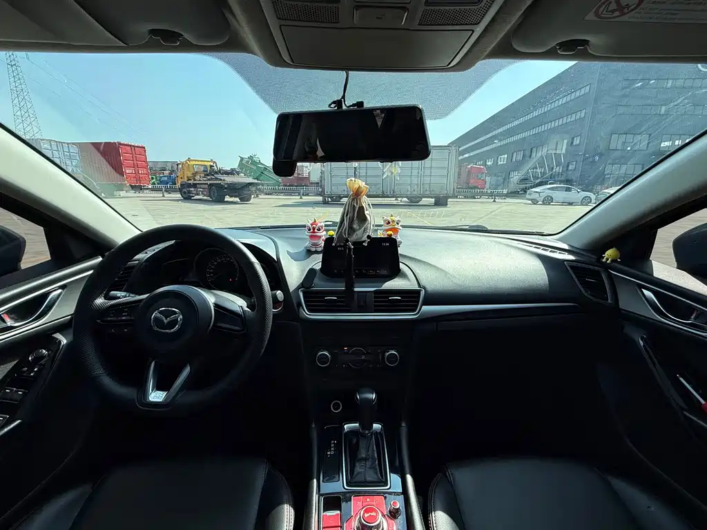 Mazda 3 Axela — миниатюра 9