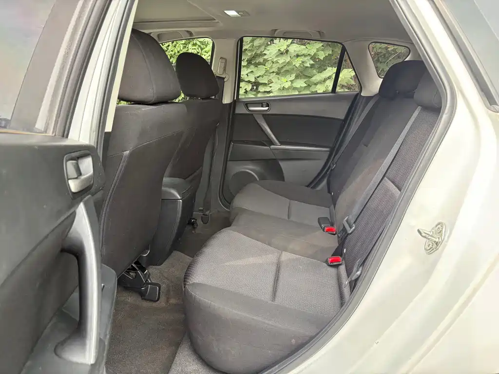 Mazda 3 Xingcheng — миниатюра 6
