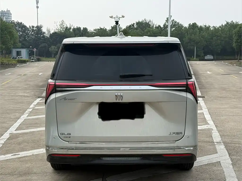 Buick GL8 Hybrid — миниатюра 12